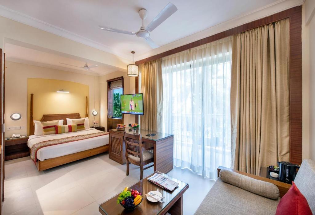 Sea Breeze Max Resort & Spa Margao Exterior foto
