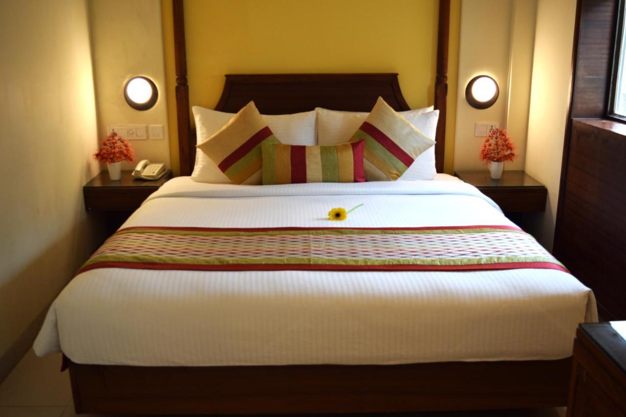 Sea Breeze Max Resort & Spa Margao Exterior foto